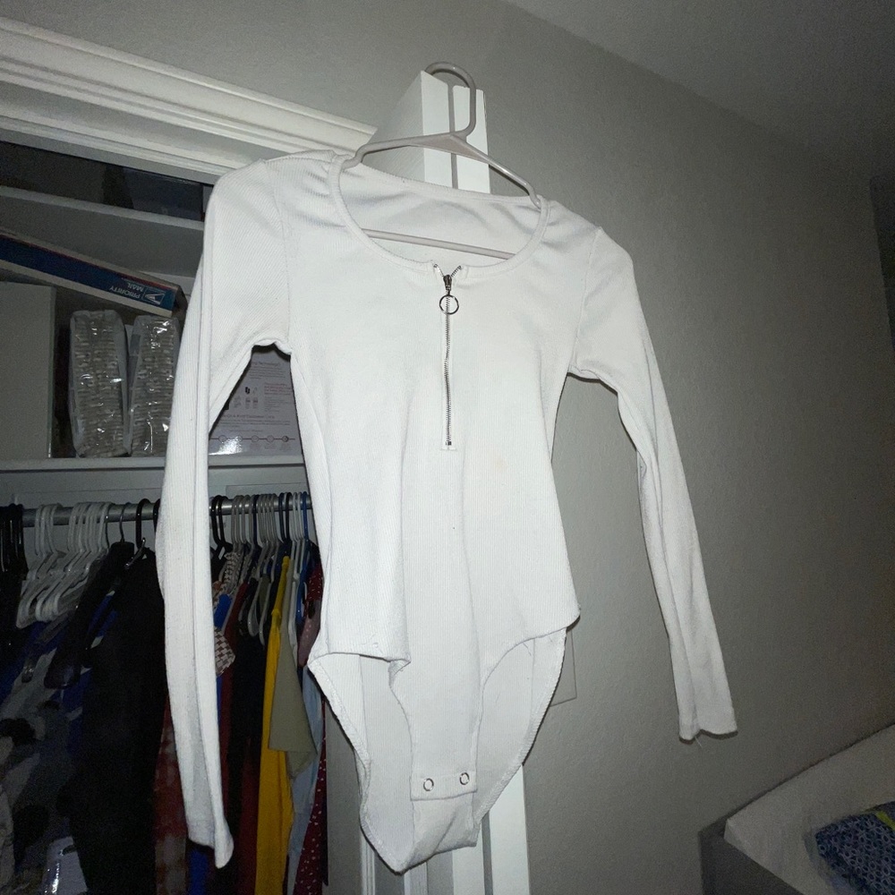 White long sleeve zip up bodysuit, tight fitting